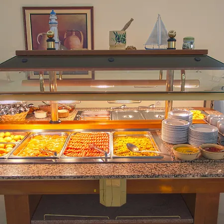 Continental Palace 4*