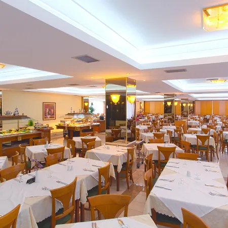 Continental Palace فندق بلدة كوس