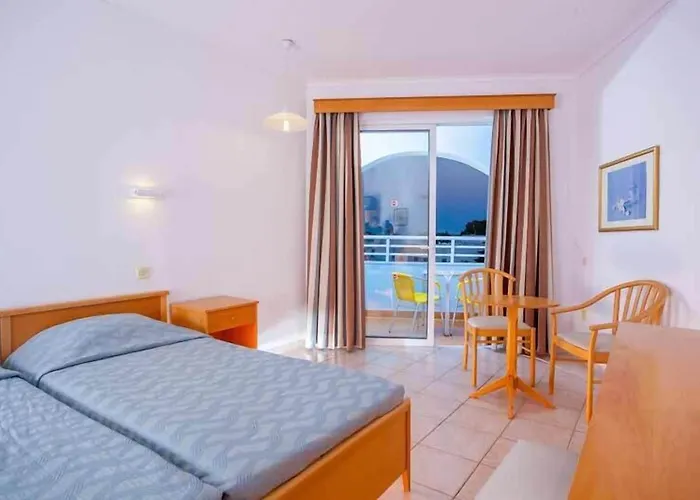 Continental Palace 酒店 4*