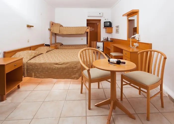 Continental Palace فندق بلدة كوس