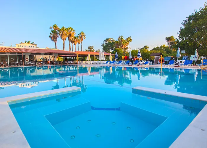 فندق Continental Palace بلدة كوس