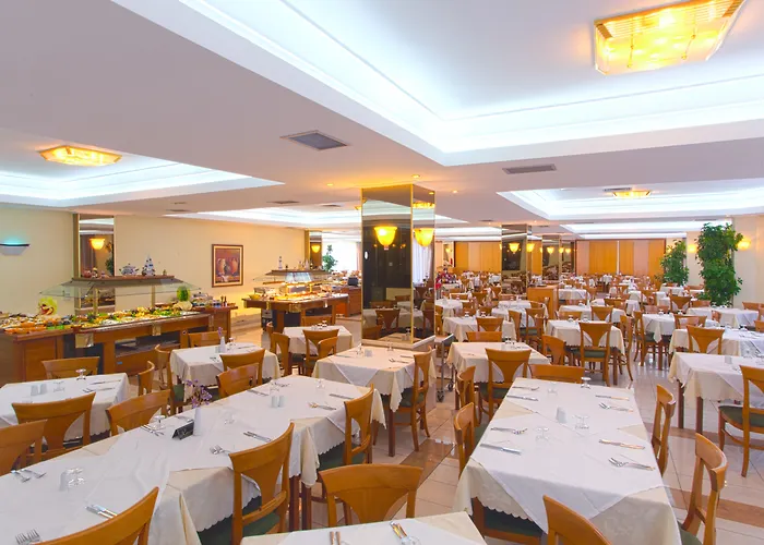 Continental Palace فندق بلدة كوس