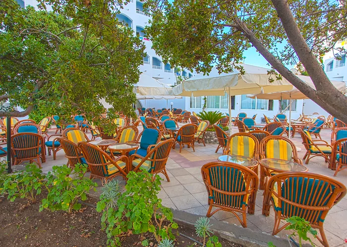 Continental Palace فندق بلدة كوس