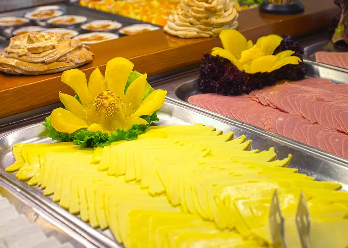 Continental Palace ホテル コス・タウン